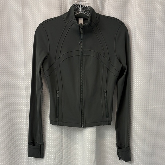 lululemon athletica Jackets & Blazers - Lululemon Define Cropped Nulu Jacket ~ 6 ~ Rainforest Green